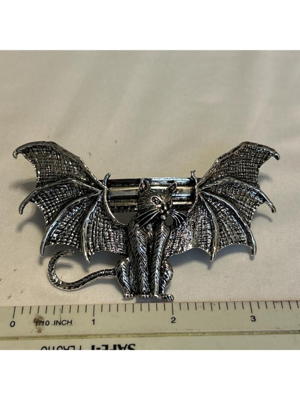 Goth Pewter Bat Halloween gargoyle hair pin clip metal